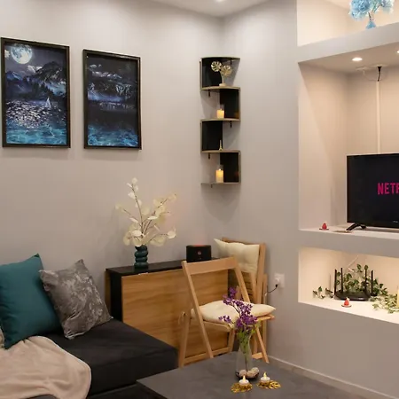 Moon Haven Near Acropolis With 100mbps Wifi Athens