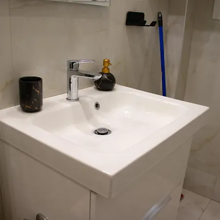 Moon Haven Near Acropolis With 100mbps Wifi Atény